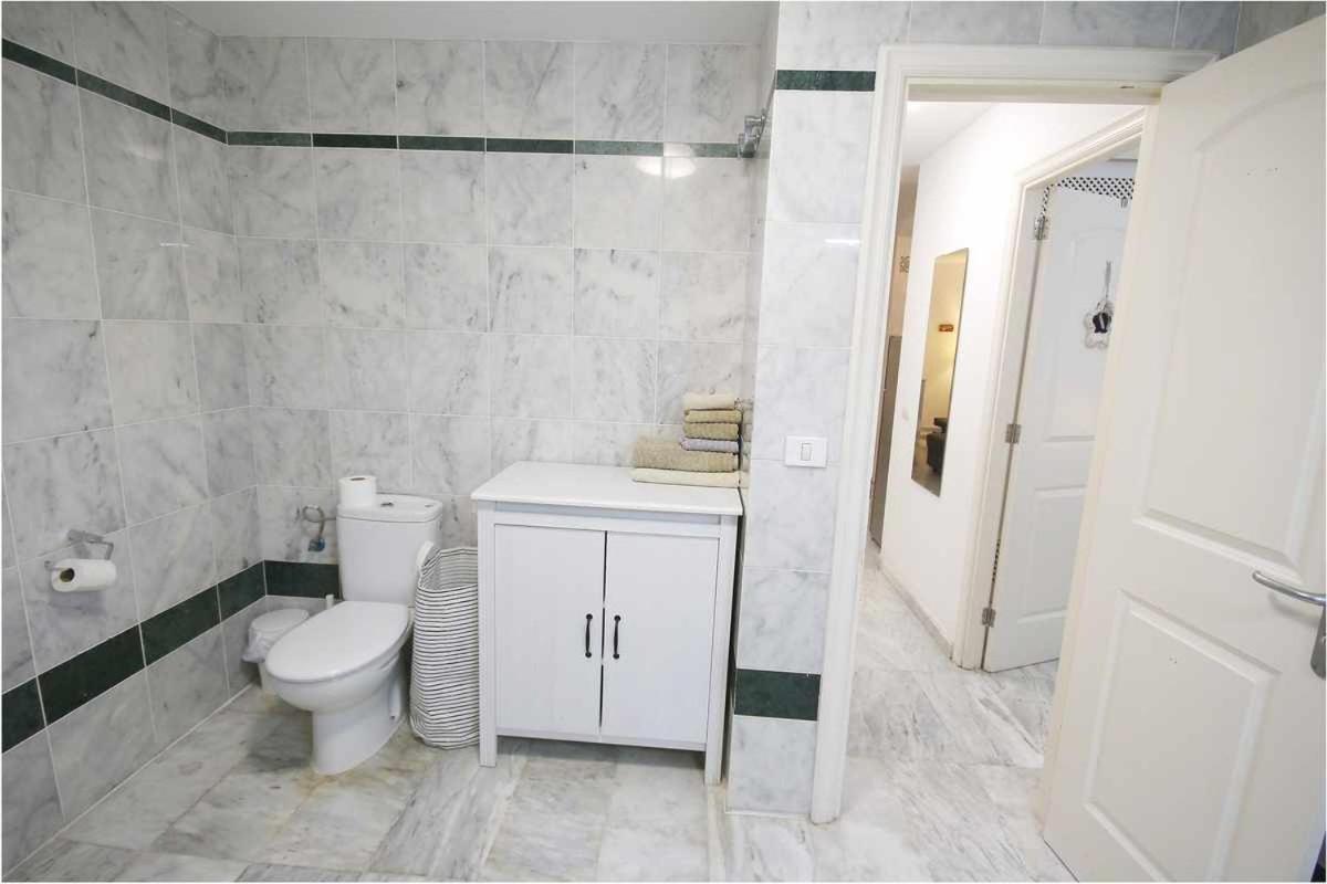 Dinastia B401 By Tenerife Rental & Sales 洛斯克里斯蒂亚诺斯 外观 照片
