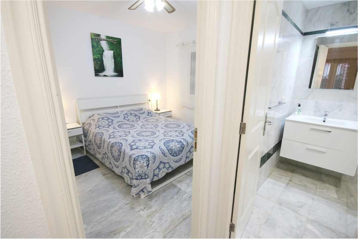 Dinastia B401 By Tenerife Rental & Sales 洛斯克里斯蒂亚诺斯 外观 照片