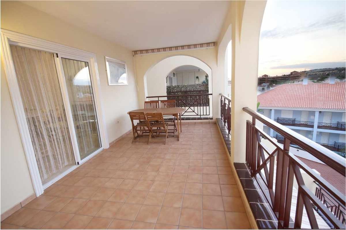 Dinastia B401 By Tenerife Rental & Sales 洛斯克里斯蒂亚诺斯 外观 照片